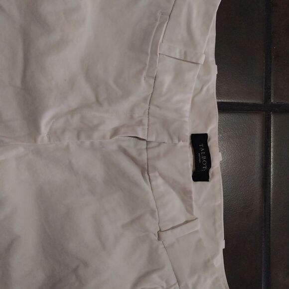 Talbots White Dress Shorts with Pockets - Picture 3 of 5